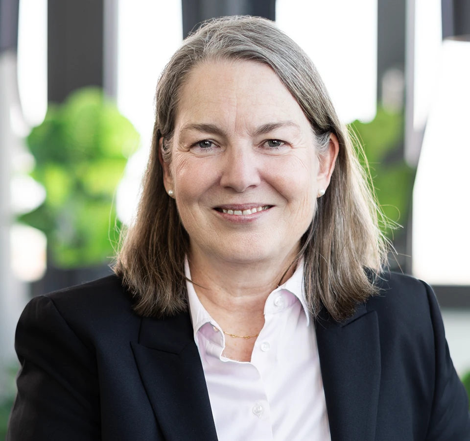 Christine Hein, Mitglied des Vorstands & Chief Financial Officer (CFO) (Foto)