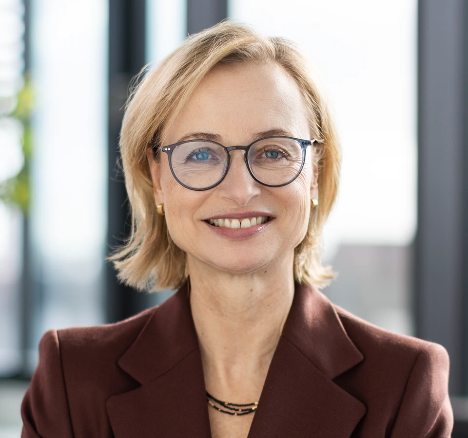 Ulrike Riedel, Chief Human Resources Officer & Labor Director (Photo)