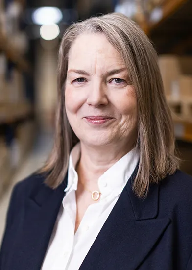 Christine Hein, CFO and Member of the Executive Board, portrait (Photo)